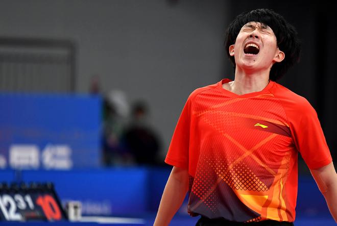 期接受多项 期接受多项