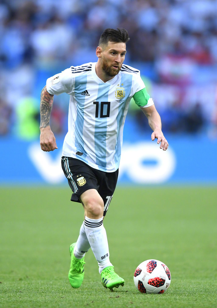 在场上卓越 在场上卓越