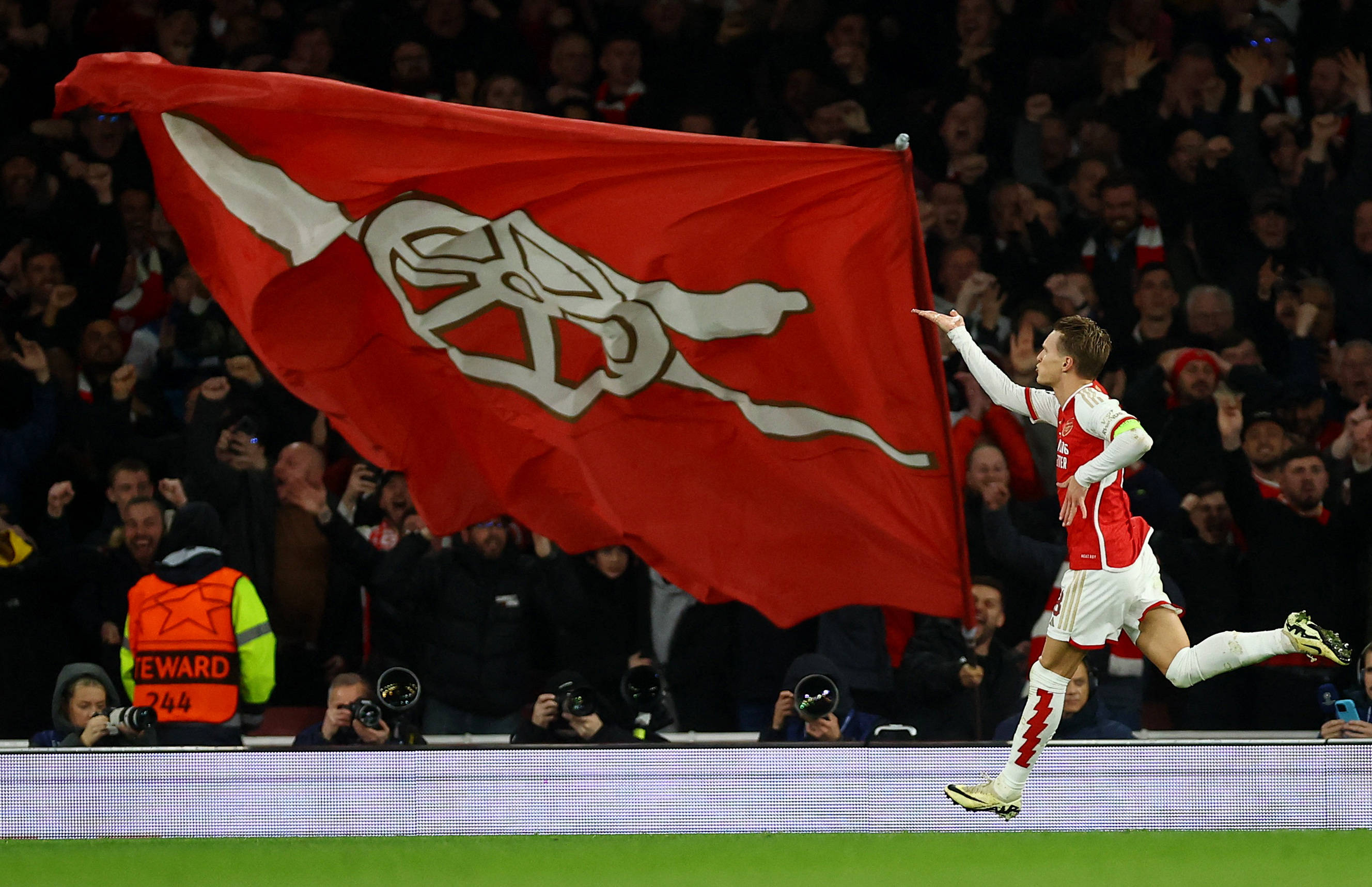 反而為下個 反而為下個