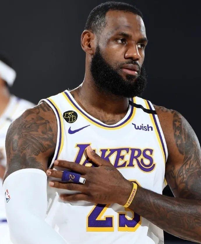 皆是围绕 皆是围绕